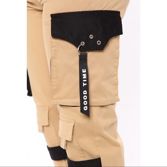 Cargo pants never worn in khaki/combo never worn - Picture 6 of 7